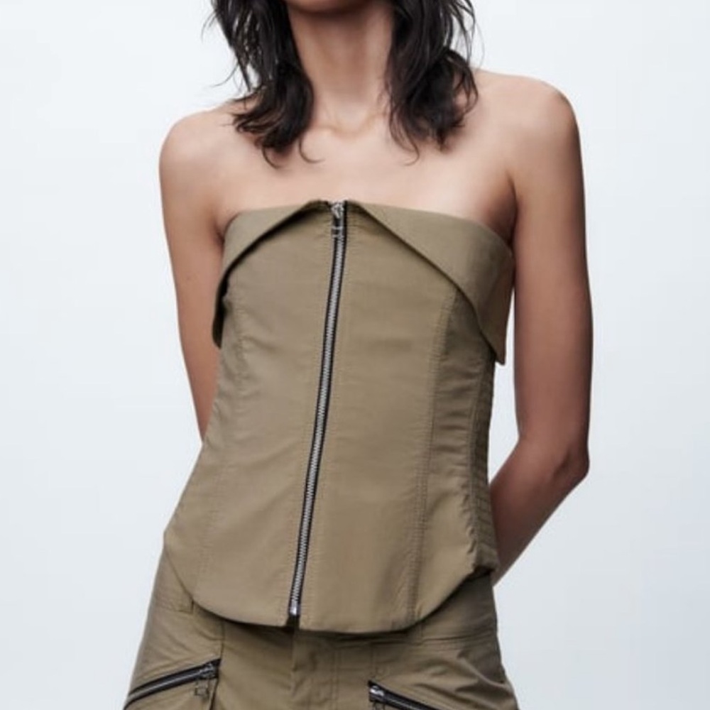 Zara Strapless Zipper Bustier in Olive